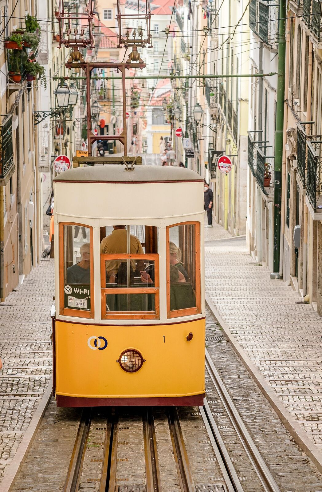 Elevador da Bica, Lisboa