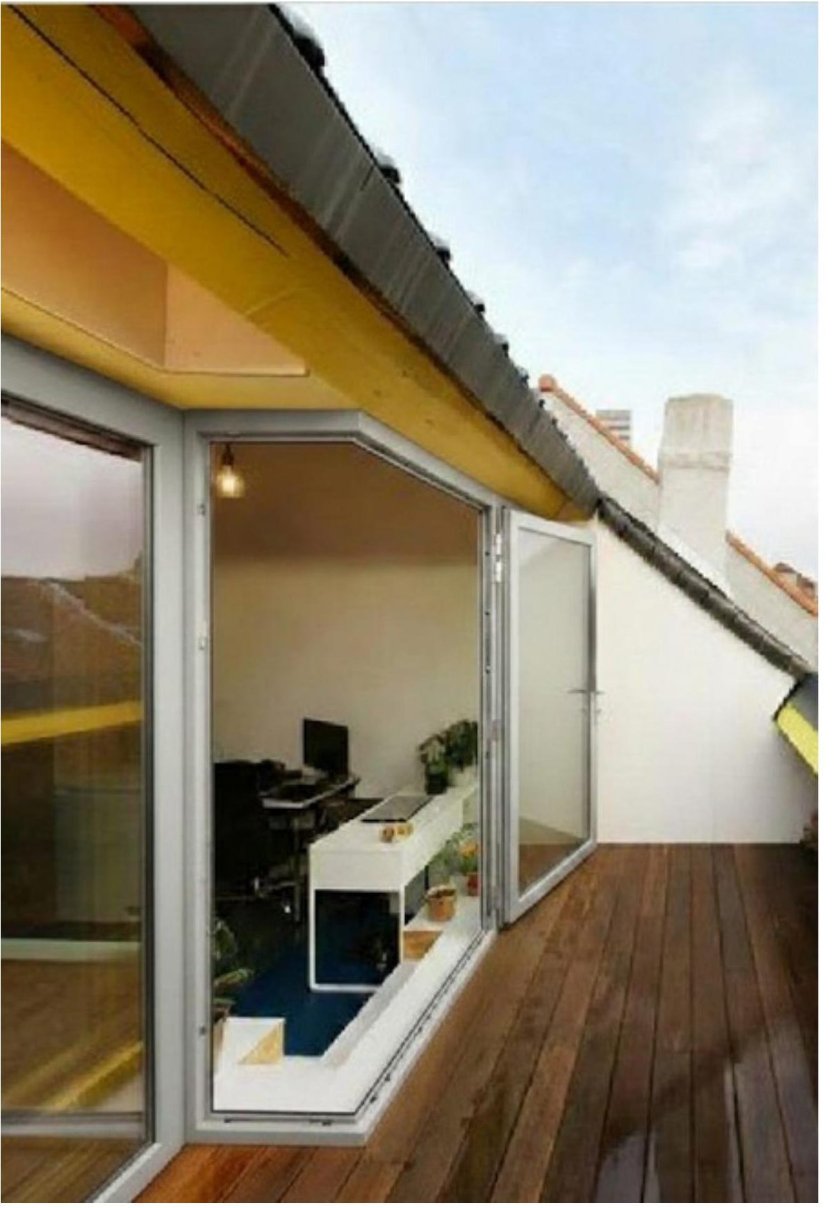 Sótão com acesso ao deck exterior